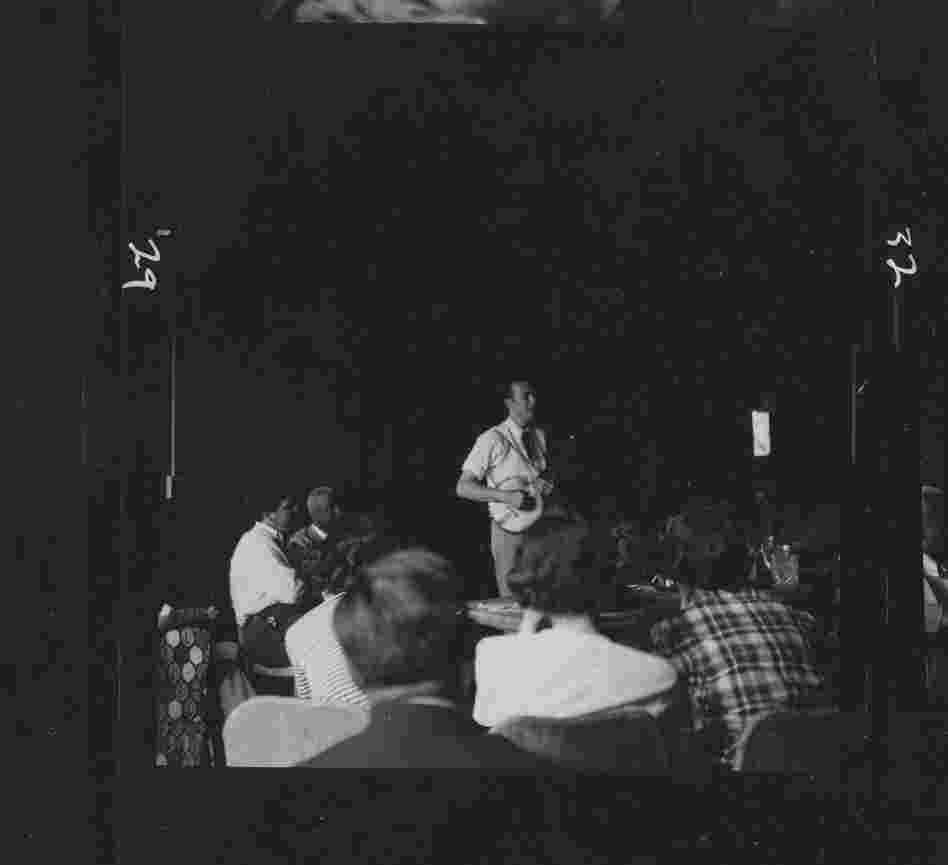  Pete Seeger