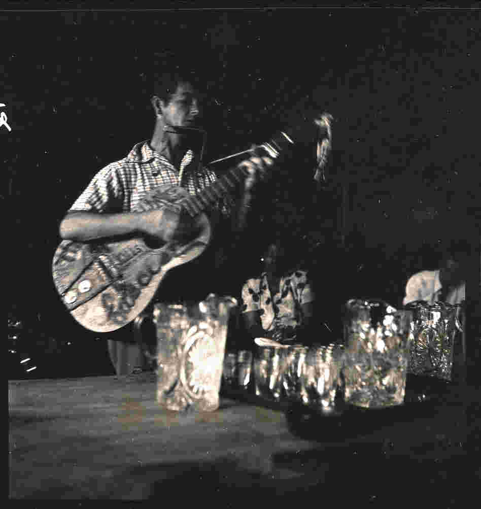Woody Guthrie