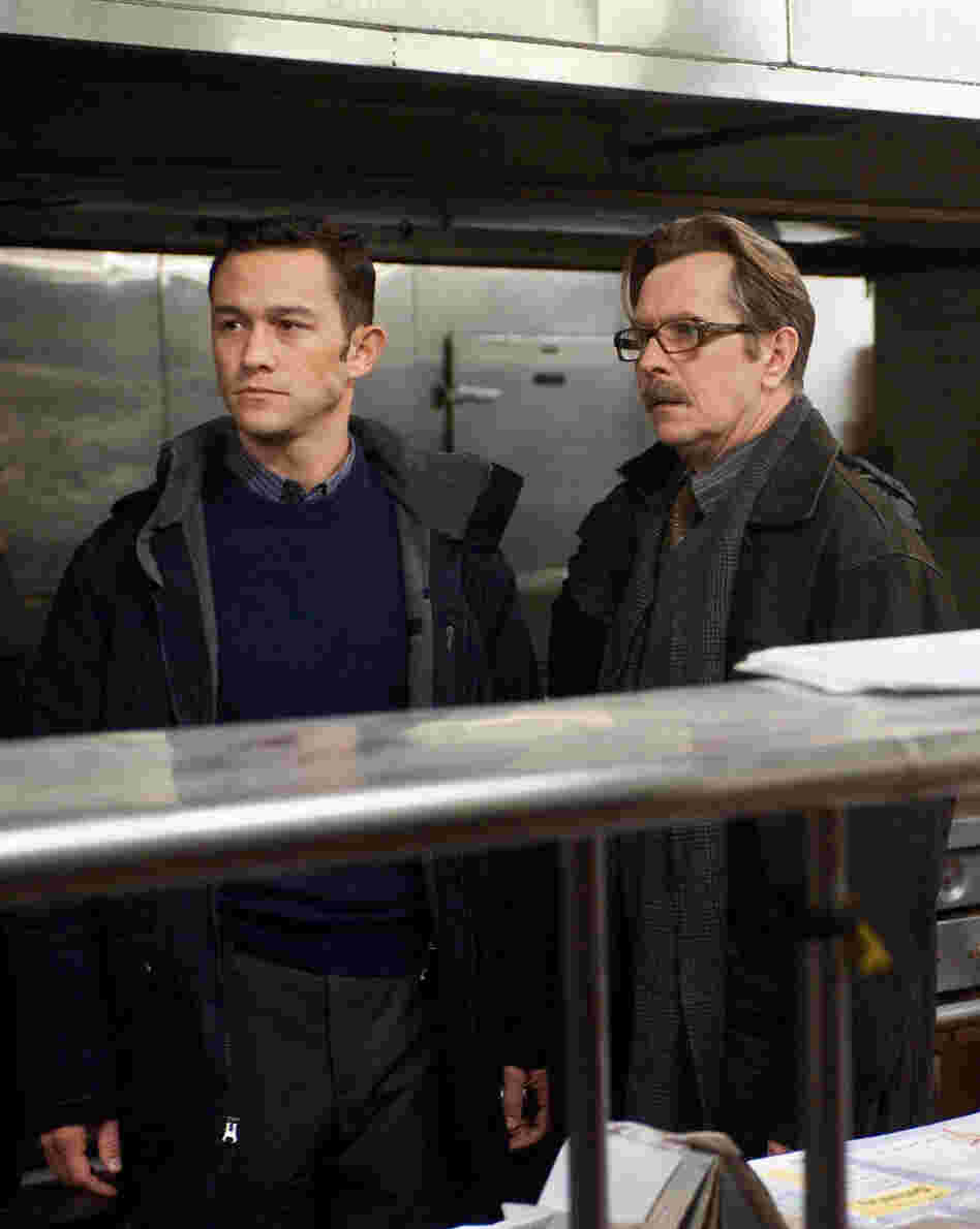 Joseph Gordon-Levitt and Gary Oldman in The Dark Knight Rises.