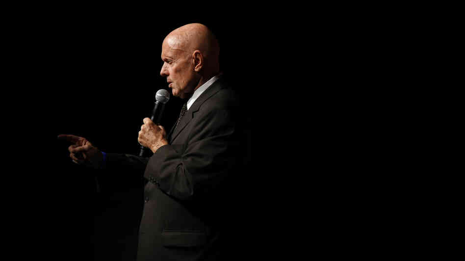 Stephen Covey speaks to students at the National Auditorium in Mexico City in September 2008. Covey's The 7 Habits of Highly Effective People has sold more than 25 million copies worldwide. Covey died Monday. He was 79.