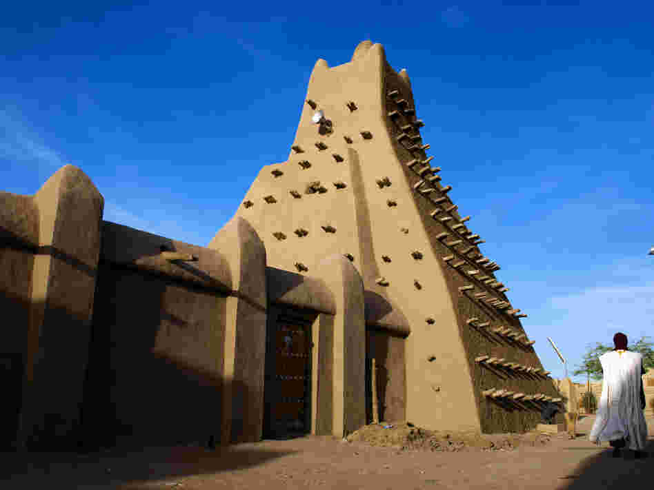 The Sankore mosque in Timbuktu dates from the 15th and 16th centuries. Islamist rebels who took over the city earlier this year have since started destroying ancient tombs and mosques like this one.