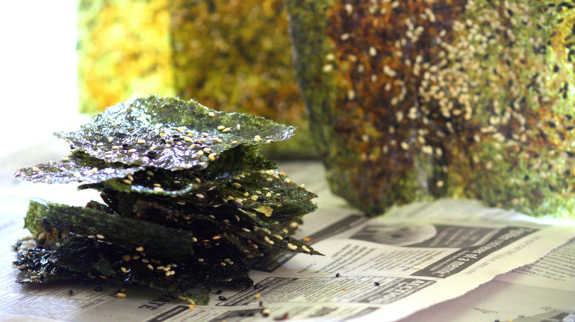 Sesame Nori Crisps