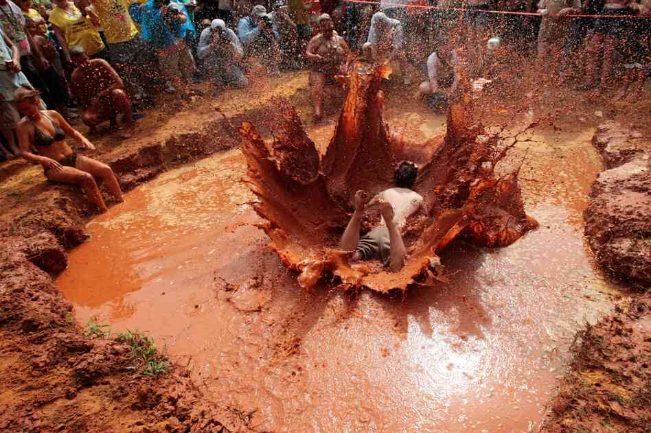Mud pit belly flop, East Dublin, Ga.