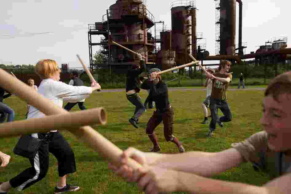 Cardboard Tube Fighting League, Seattle