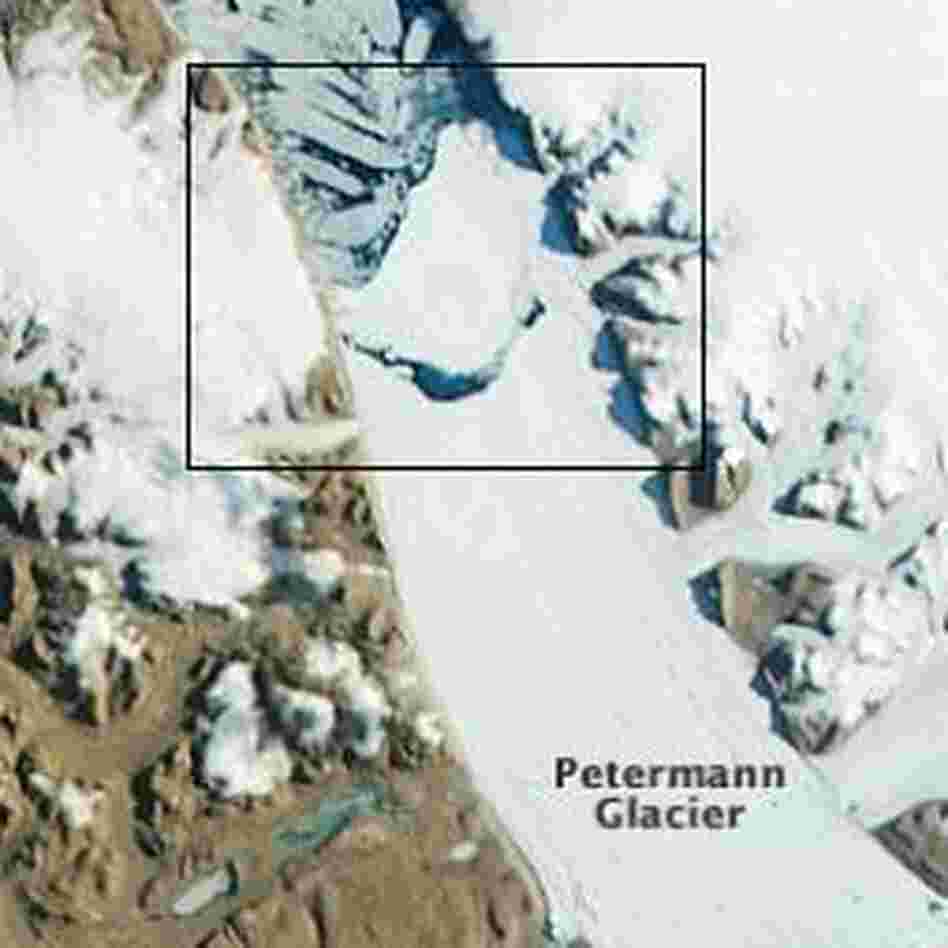 A view of the glacier taken Tuesday. Inside the square: the iceberg that broke off. A view of the glacier taken Tuesday. Inside the square: the iceberg that broke off.