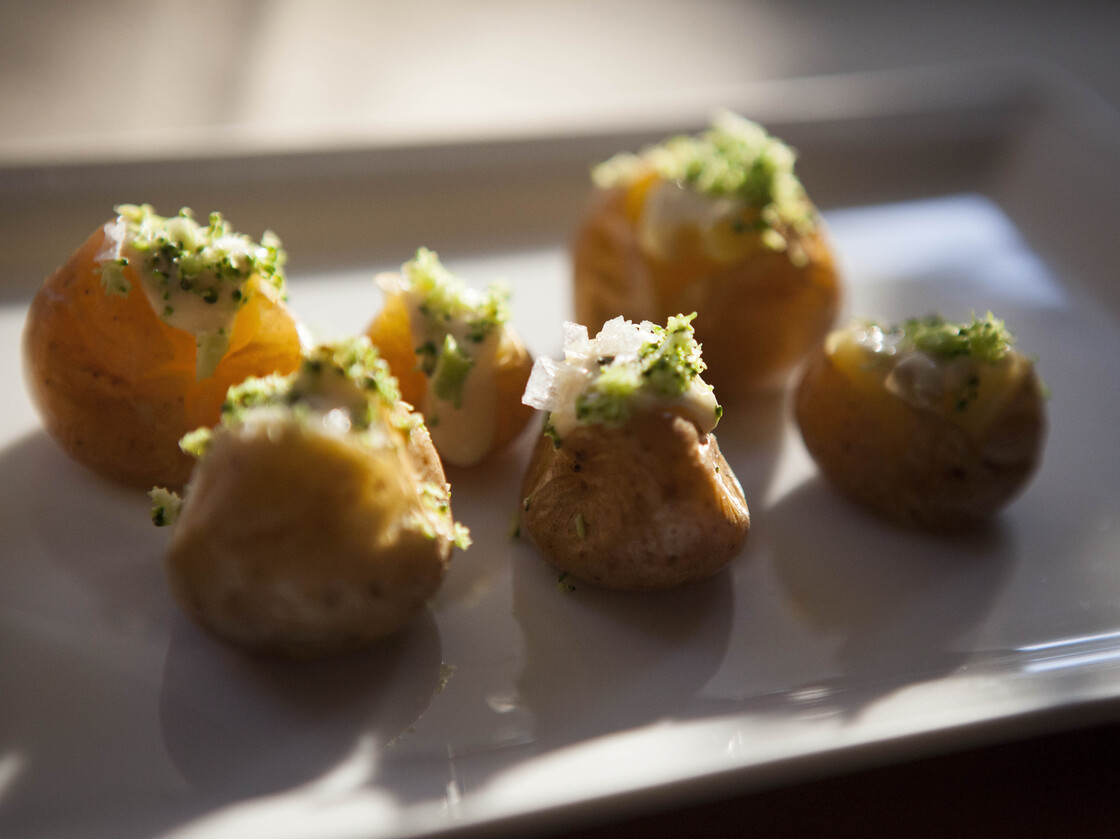 Tiny spuds decked out with cheese fondue sauce and a sprinkling of broccoli shavings at a dinner sponsored by the U.S. Potato Board.