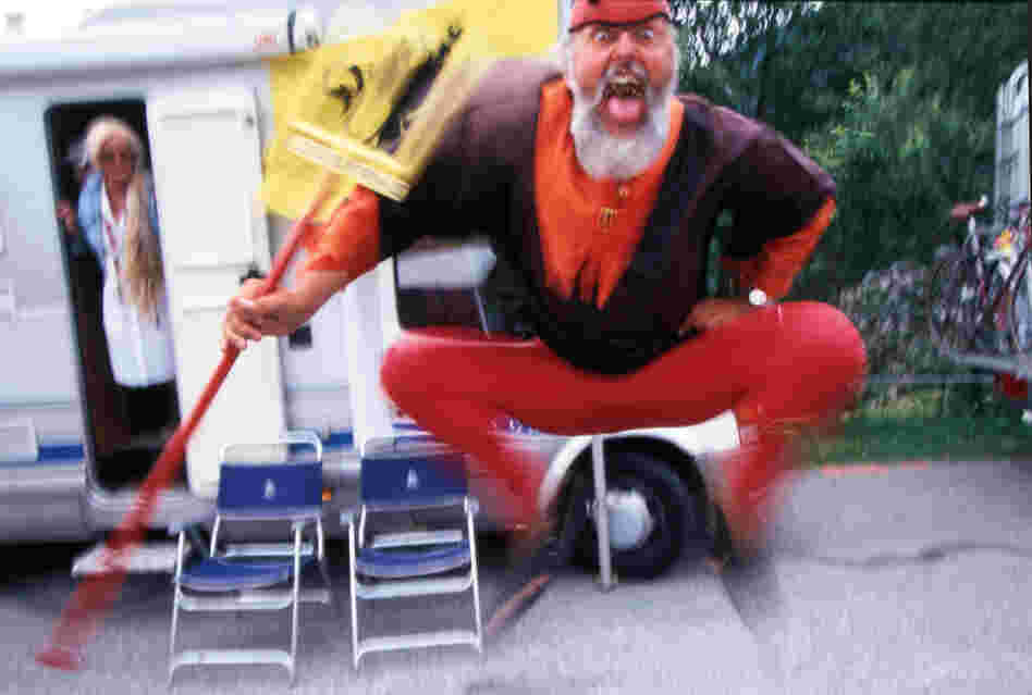 Didi Senft, the Devil
