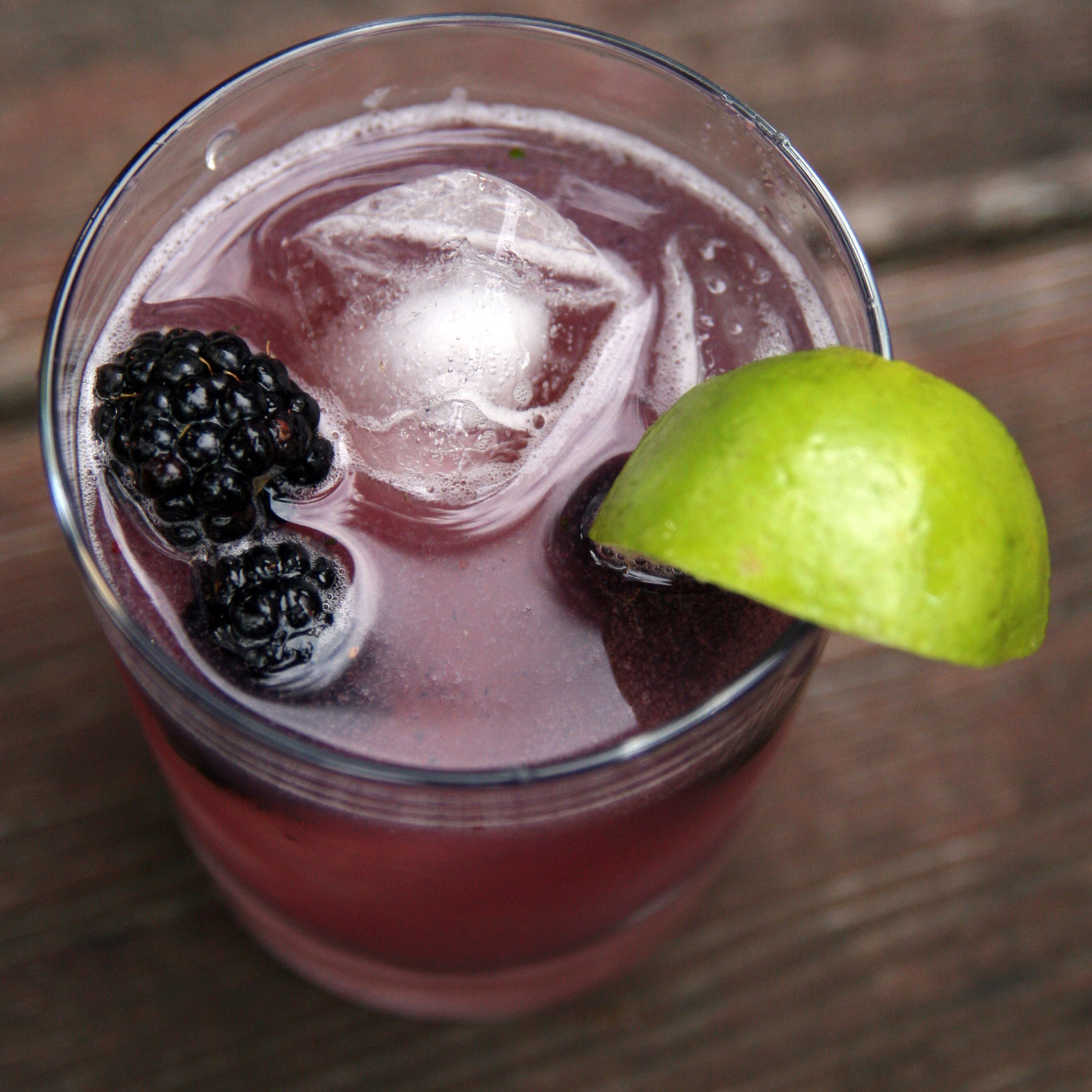 The Huck Finn (Gin Cocktail With Blackberries, Cucumber And Basil Syrup)