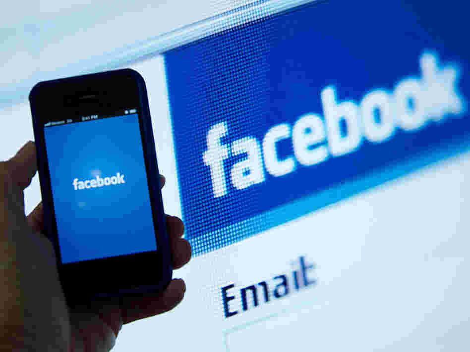 Mobile devices are key to Facebook's growth potential. Can it deliver?