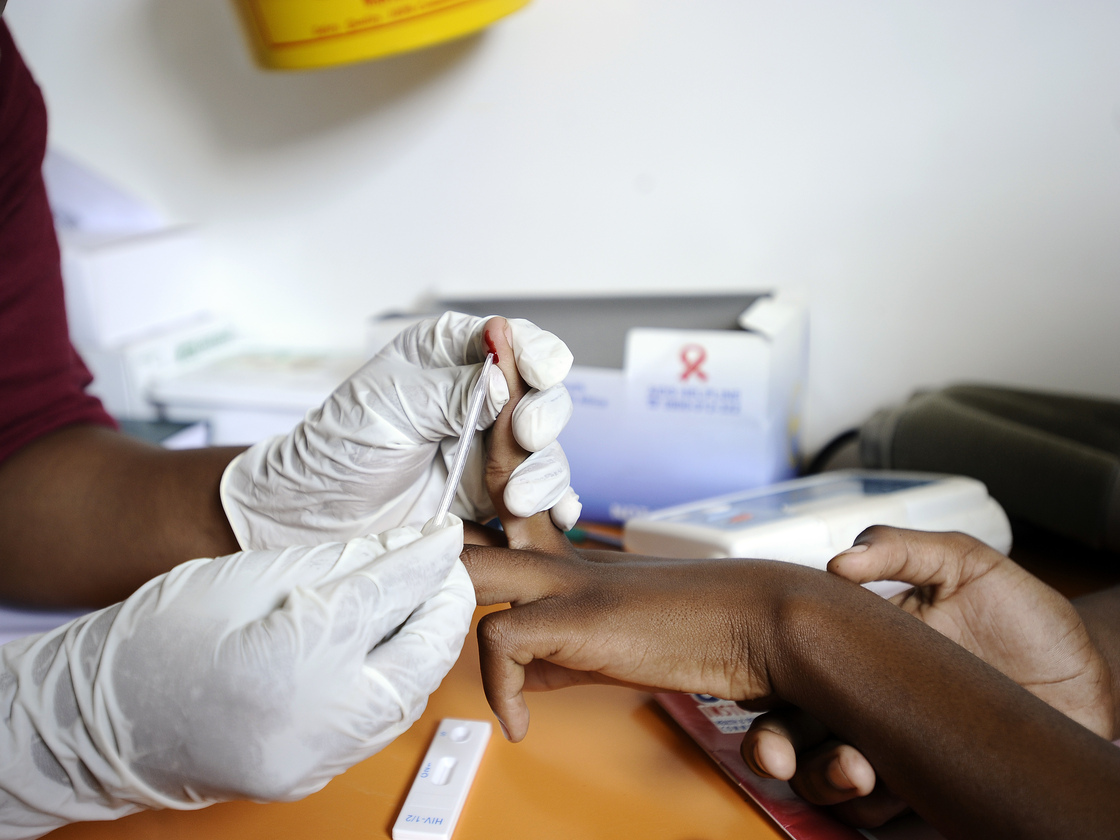 A drop of blood from a finger-prick is all that's needed to test for HIV. A nurse draws a sample from a student in a mobile clinic on March 8, 2011 in KwaZulu-Natal, South Africa.