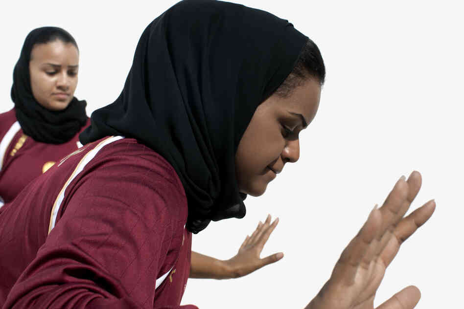 Miriam Al Suwaidi and Fatma Al Suwaidi, handball, Qatar