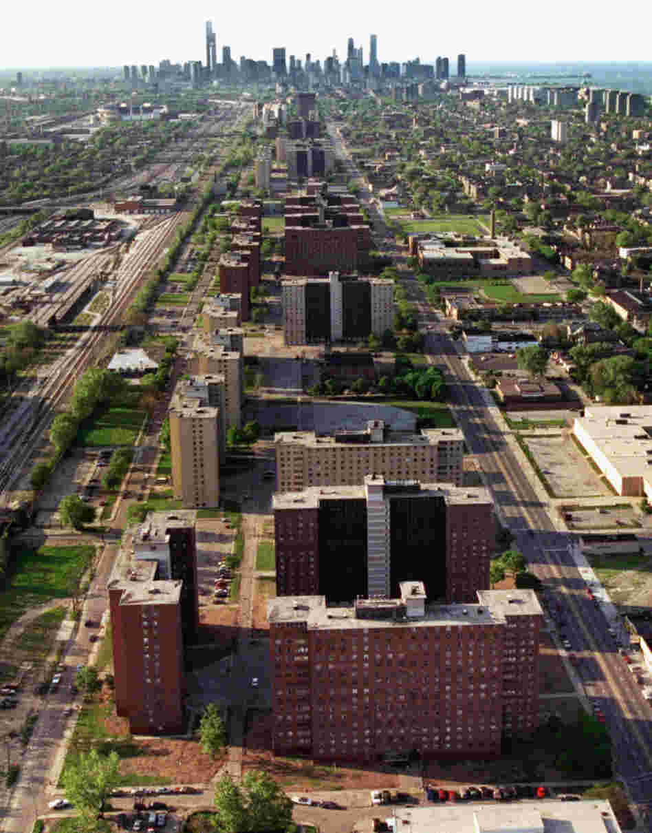 Two miles of 16-story towers, including the Robert Taylor homes in the foreground, stretch toward the Chicago skyline in 1996. They have since been torn down. Two miles of 16-story towers, including the Robert Taylor homes in the foreground, stretch toward the Chicago skyline in 1996. They have since been torn down.