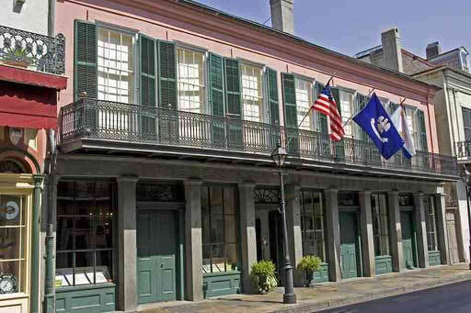 The location of the Historic New Orleans Collection is the 1792 Merieult House, one of very few surviving buildings from the Spanish Colonial period in New Orleans. The location of the Historic New Orleans Collection is the 1792 Merieult House, one of very few surviving buildings from the Spanish Colonial period in New Orleans.