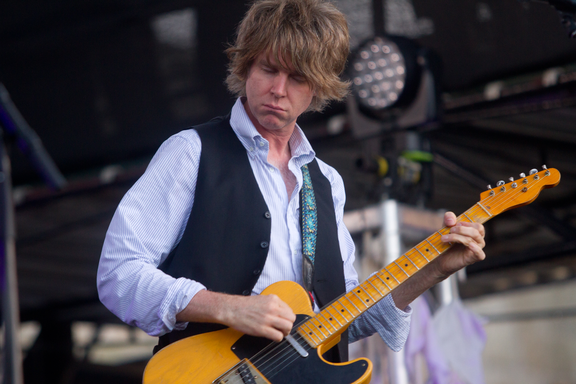 Pat Sansone joined Wilco in 2004. He has a band with fellow Wilco member John Stirratt called The Autumn Defense. 