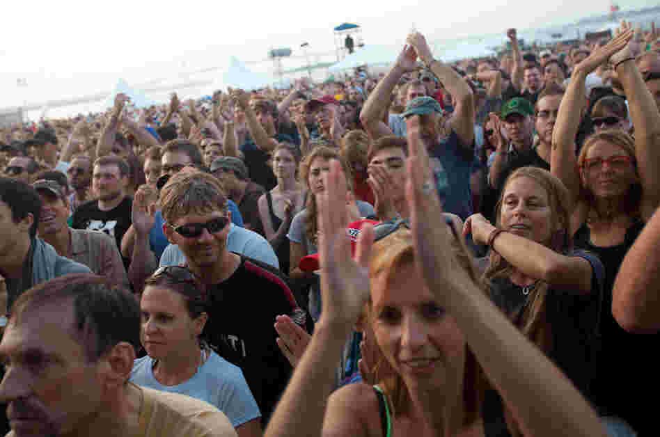 We can't determine if this crowd is singing along to "Heavy Metal Drummer," but, come on, you know they are.