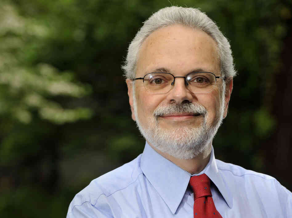 David Wessel is a Pulitzer Prize-winning journalist, and serves as economics editor and columnist at the Wall Street Journal.