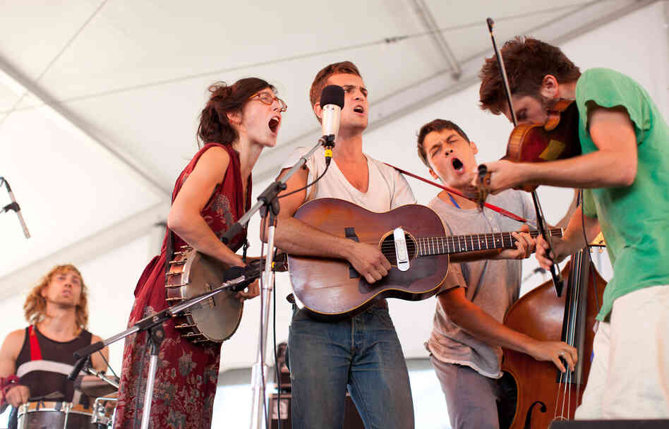 The appropriately spirited old-time group Spirit Family Reunion won over the Harbor Stage crowd.