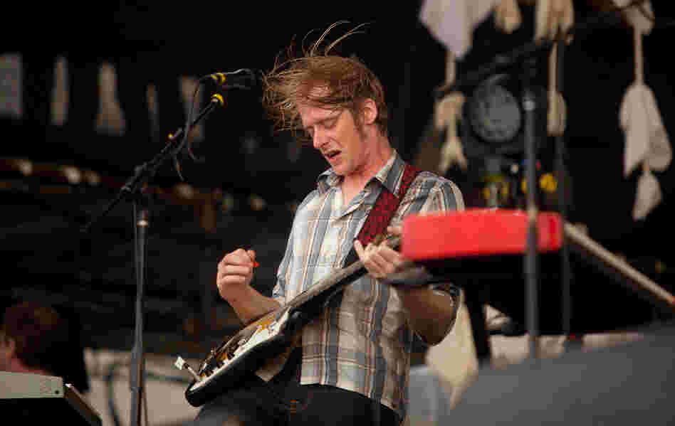 Blitzen Trapper's breezy classic-rock vibe brought a little Grateful Dead-style love to a drenched Newport audience.