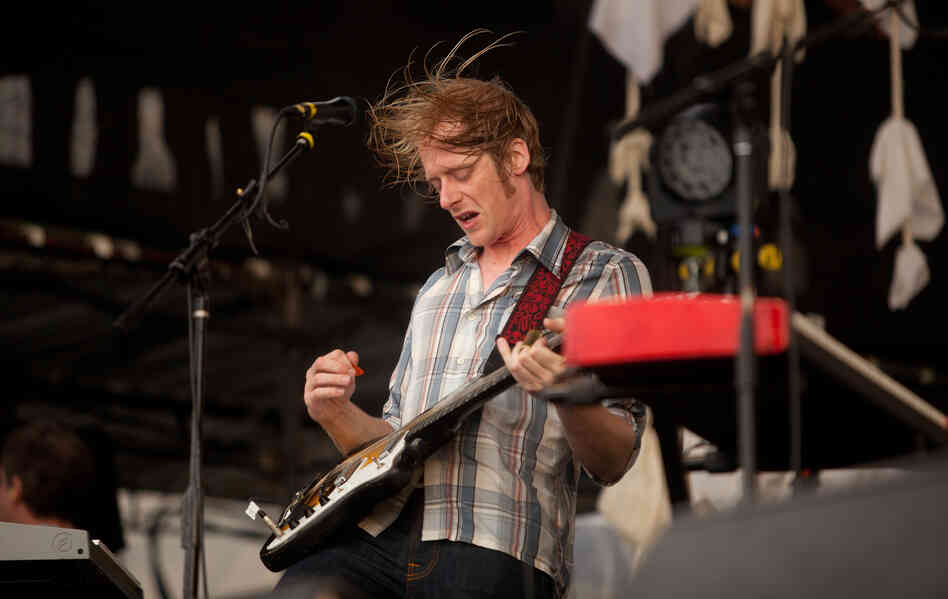 Blitzen Trapper's breezy classic-rock vibe brought a little Grateful Dead-style love to a drenched Newport audience.