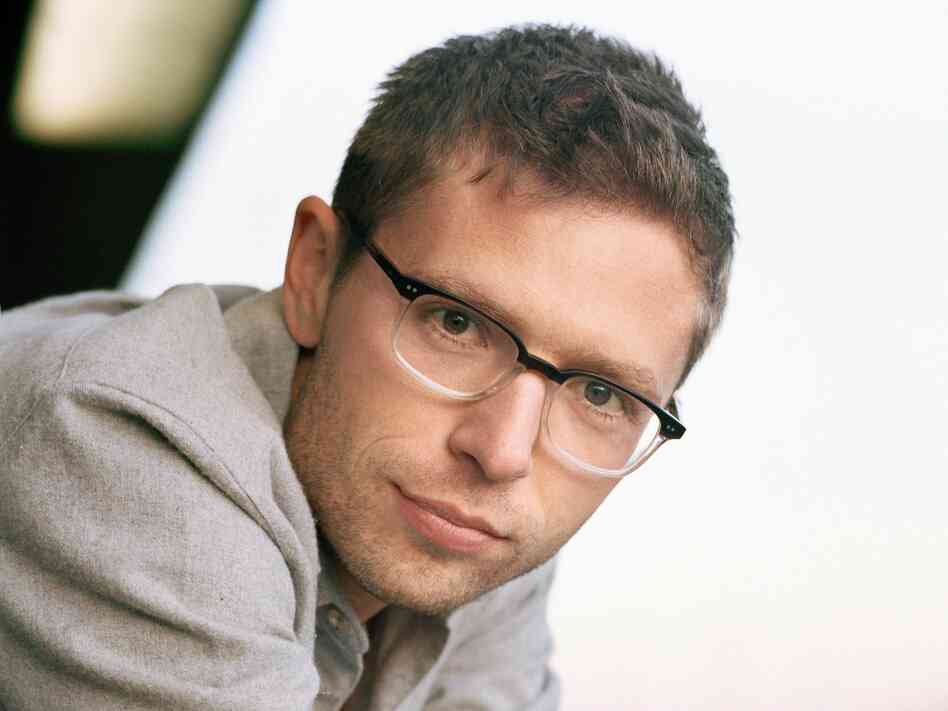 Former New Yorker staff writer Jonah Lehrer is the author of Imagine: How Creativity Works.
