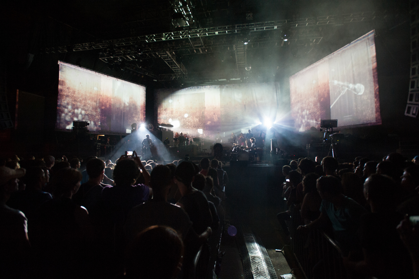 The band is known for its spectacular light and stage shows.