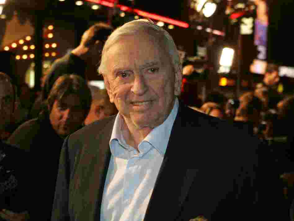 Gore Vidal arrives at the premiere of Alexander at Grauman's Chinese Theater in Hollywood, Calif., on Nov. 16, 2004.