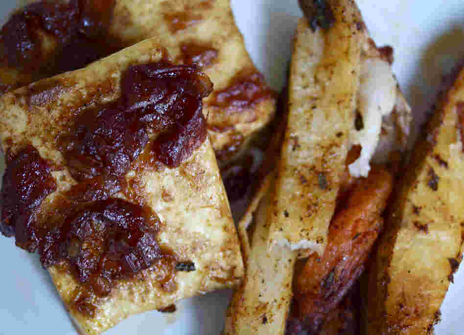 Bourbon-Glazed Baked Tofu With Spicy Roasted Red And Sweet Potatoes
