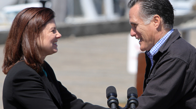 Sen. Kelly Ayotte campaigns with Mitt Romney in Portsmouth, N.H., in April. (AP)