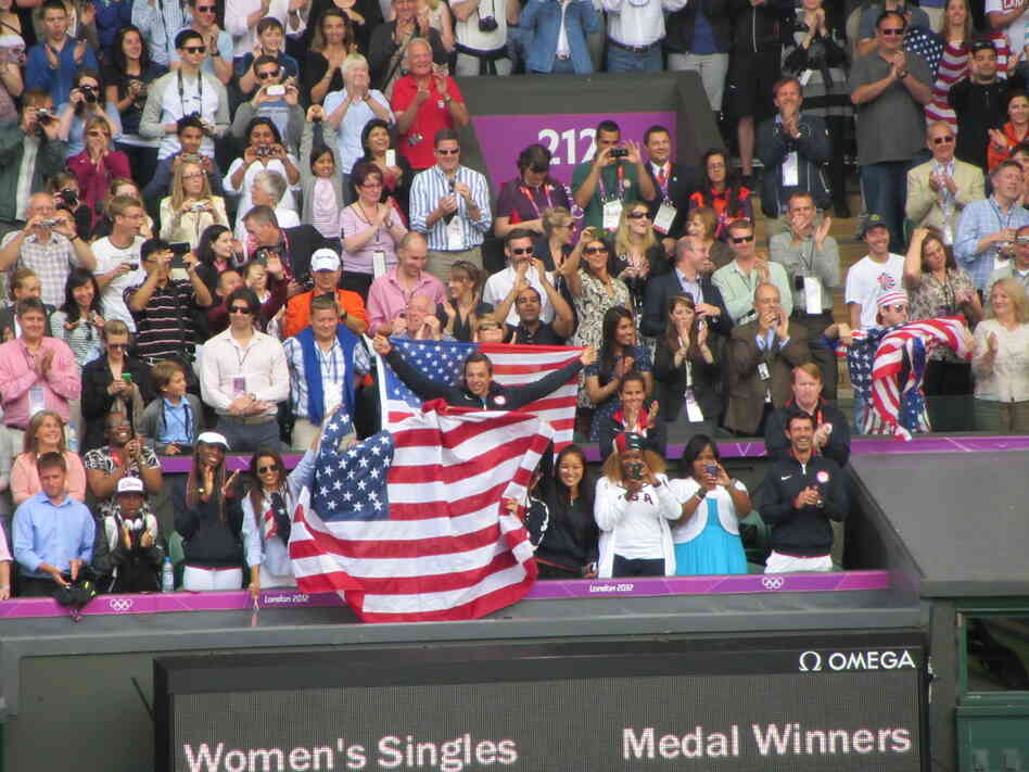 The U.S. flag fell from the display rod during Saturday's Olympic medal ceremony at Wimbledon, after Serena Williams' victory. The flag was collected in the stands and sent onto the court.