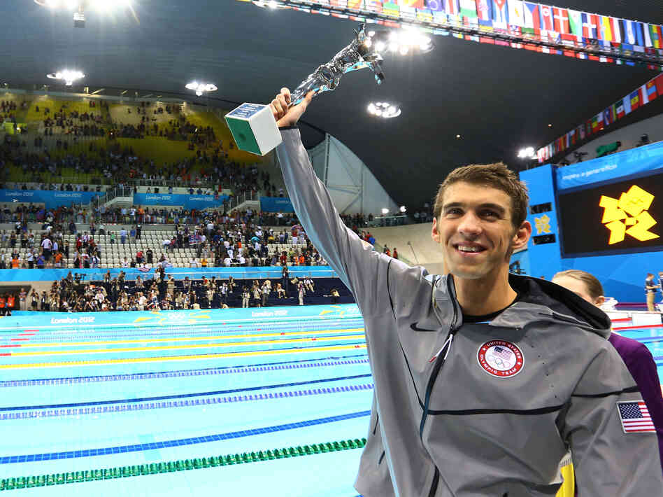 Michael Phelps and the special award he received Saturday night to mark his Olympic achievements.