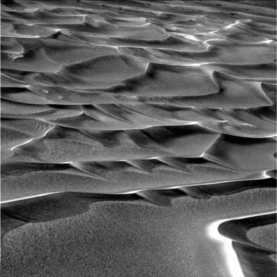 Dunes that resemble the Sahara line the floor of Endurance Crater, 2004.