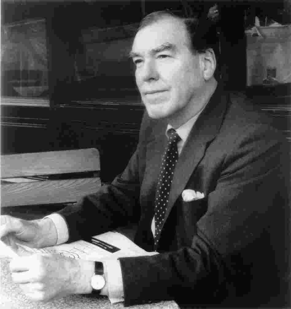 British military historian John Keegan chronicled the history of warfare from Alexander the Great to the U.S. invasion of Iraq. He died Thursday at age 78.