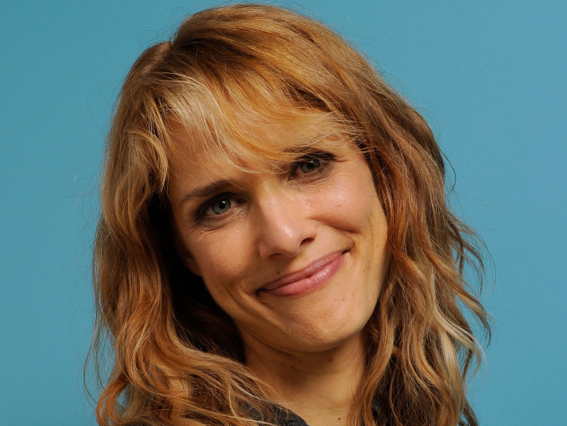 Lynn Shelton first gained recognition for her 2009 film Humpday. She is known particularly for encouraging actors to improvise on set.