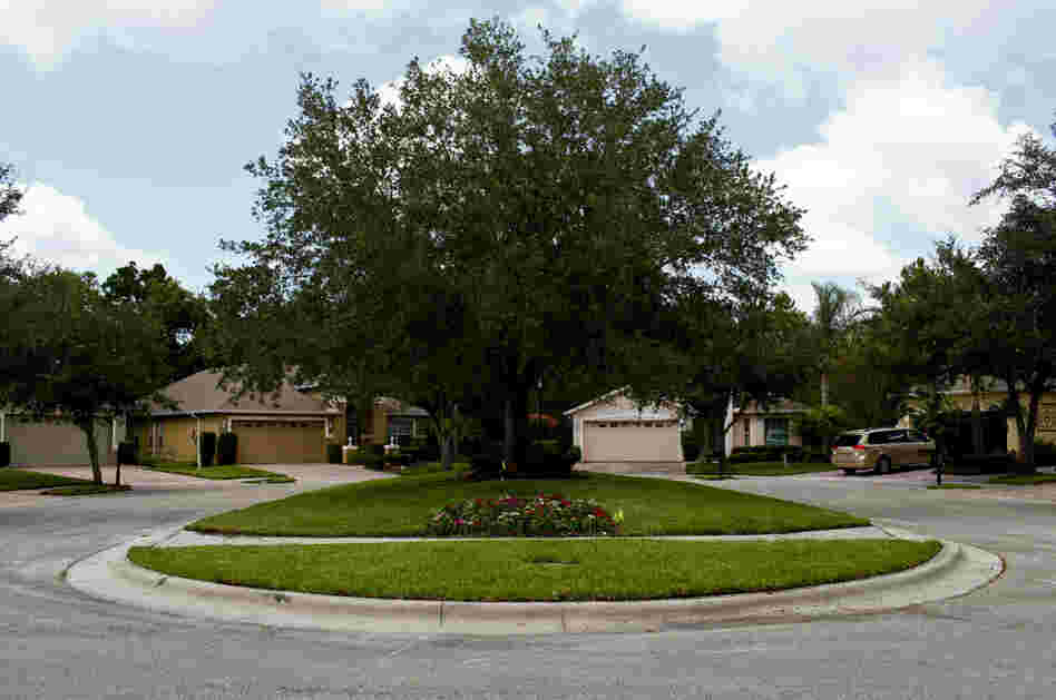 Kos has lived on this cul-de-sac in New Tampa, Fla., for eight years. Her husband is a chef, and the family moves often, so they have been particularly in tune with fluctuating home prices.