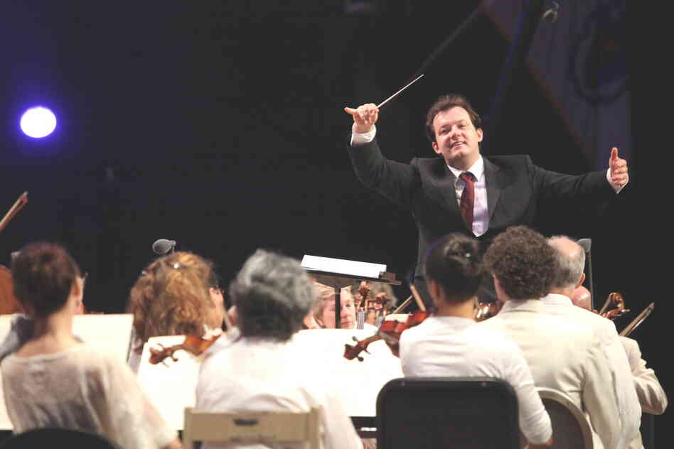 Nelsons led a sharp and colorful performance of Ravel's La Valse, the composer's pungent commentary on the Viennese waltz and the society from which it came.