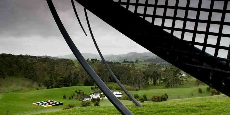 Neil Dawson Sculpture Neil Dawson Sculpture