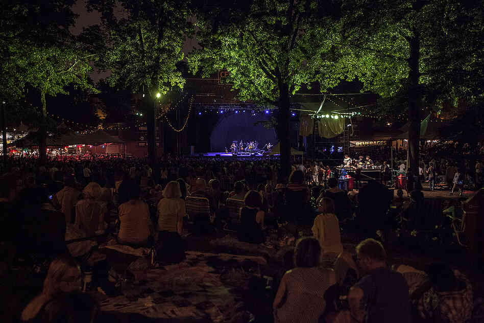 Celebrate Brooklyn is a long-running free concert series in Prospect Park. Lovett's show marked the close of the 34th season.