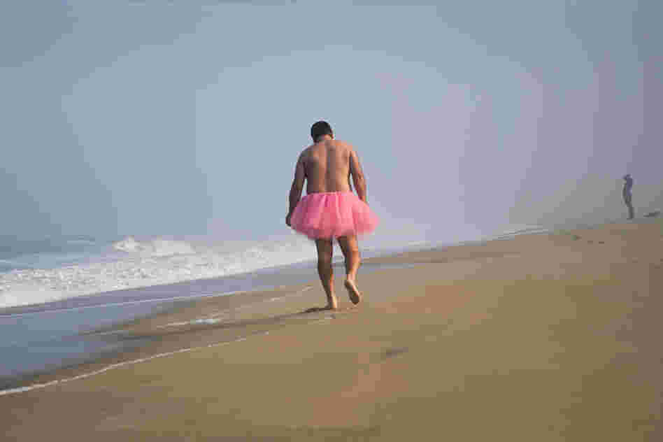 The Tutu Project was Bob Carey's way of coping with his wife's cancer.