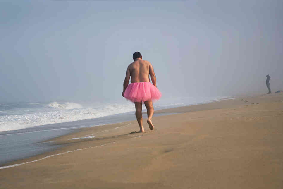The Tutu Project was Bob Carey's way of coping with his wife's cancer.