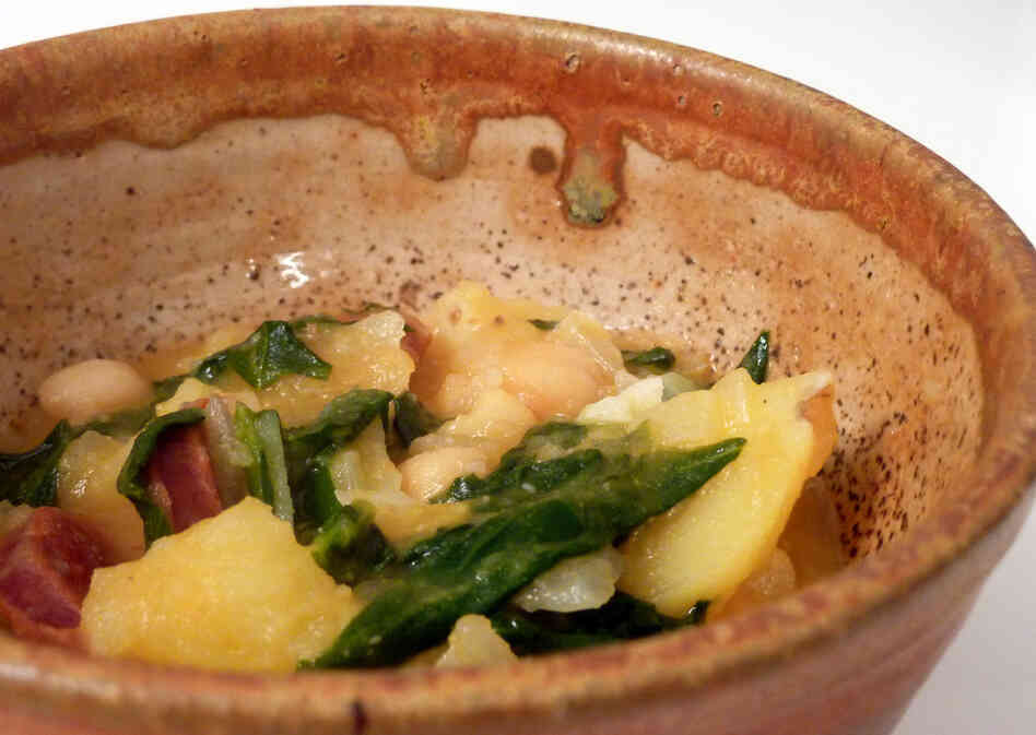 Sopa De Grao A Alentejana (Chickpea Soup Alentejo Style) Sopa De Grao A Alentejana (Chickpea Soup Alentejo Style)