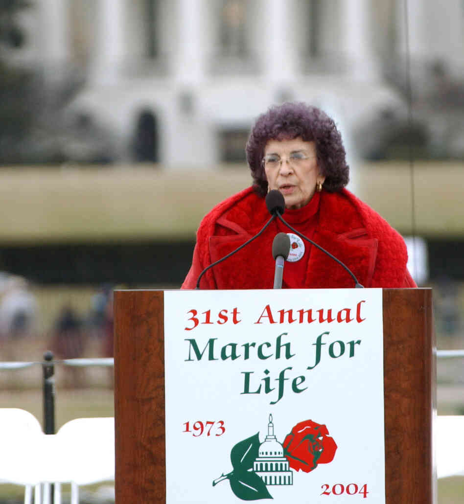 Nellie Gray, president of the  March for Life Fund, at the March for Life rally near the White House in 2004.