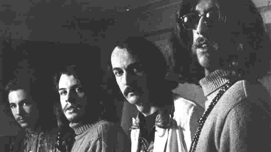 Autosalvage, a New York quartet, made one album and then stopped playing.