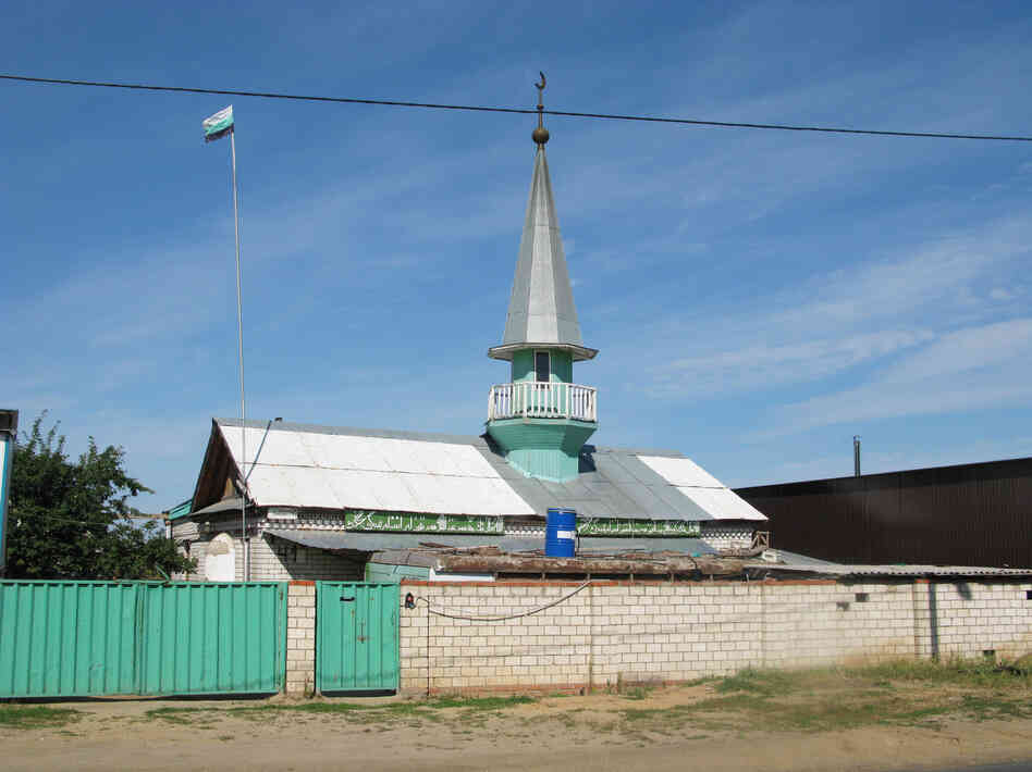 For nearly two decades, sect members quietly built houses and dug living quarters inside their compound in Kazan. Authorities say that 20 children of sect members have not been allowed to leave the premises, attend school or be examined by doctors.
