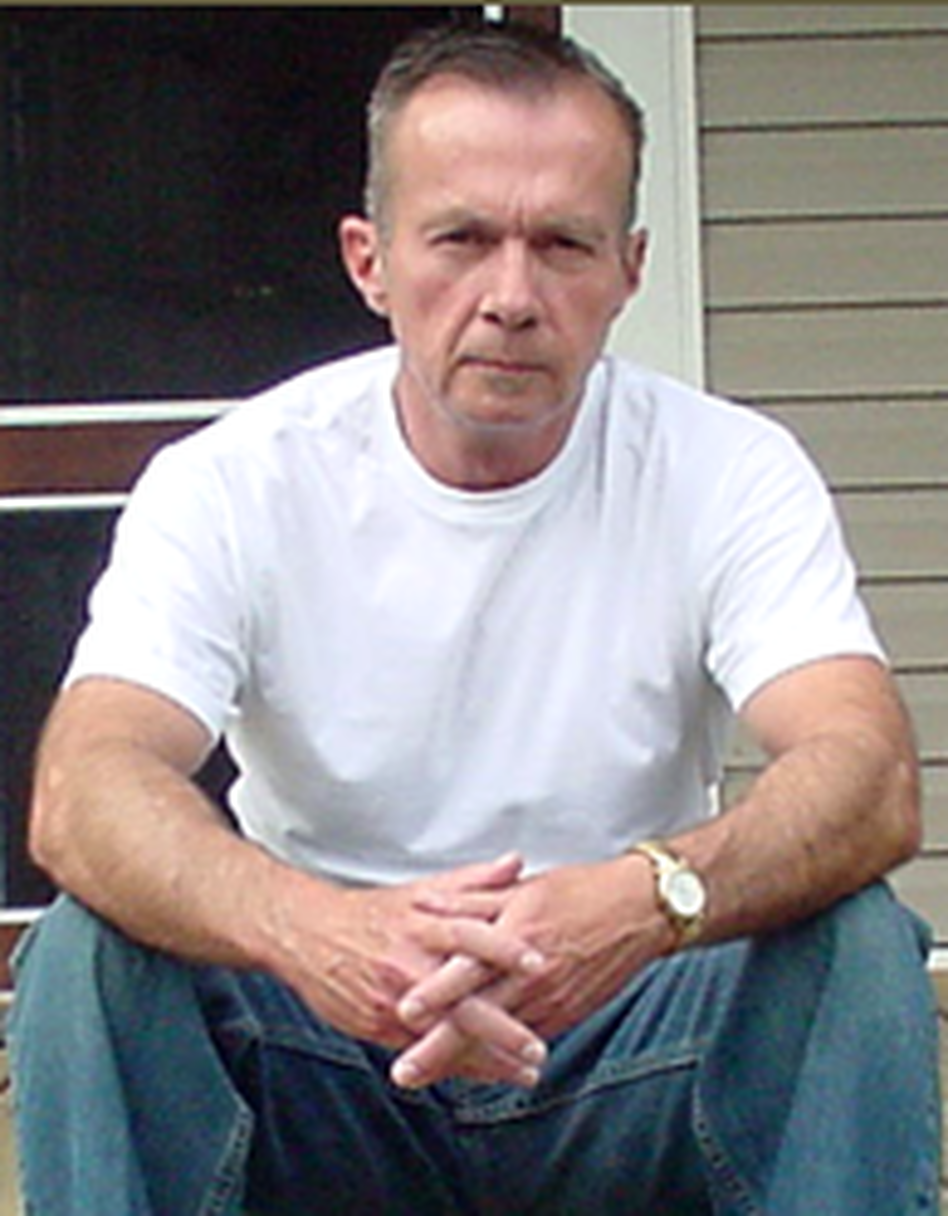 Donald Ray Pollock dropped out of high school at the age of 17 to work in a meatpacking plant. He then spent 32 years working in a paper mill before quitting to pursue his dream of becoming a writer. Donald Ray Pollock dropped out of high school at the age of 17 to work in a meatpacking plant. He then spent 32 years working in a paper mill before quitting to pursue his dream of becoming a writer.