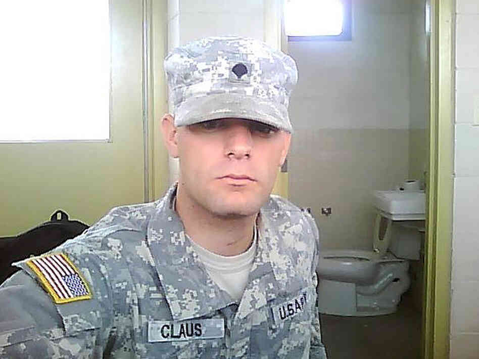 Claus served in the Army from 2005 until he was honorably discharged in 2010. A parachute accident in 2007 left him with chronic back and knee pain. He also suffers from post-traumatic stress disorder.