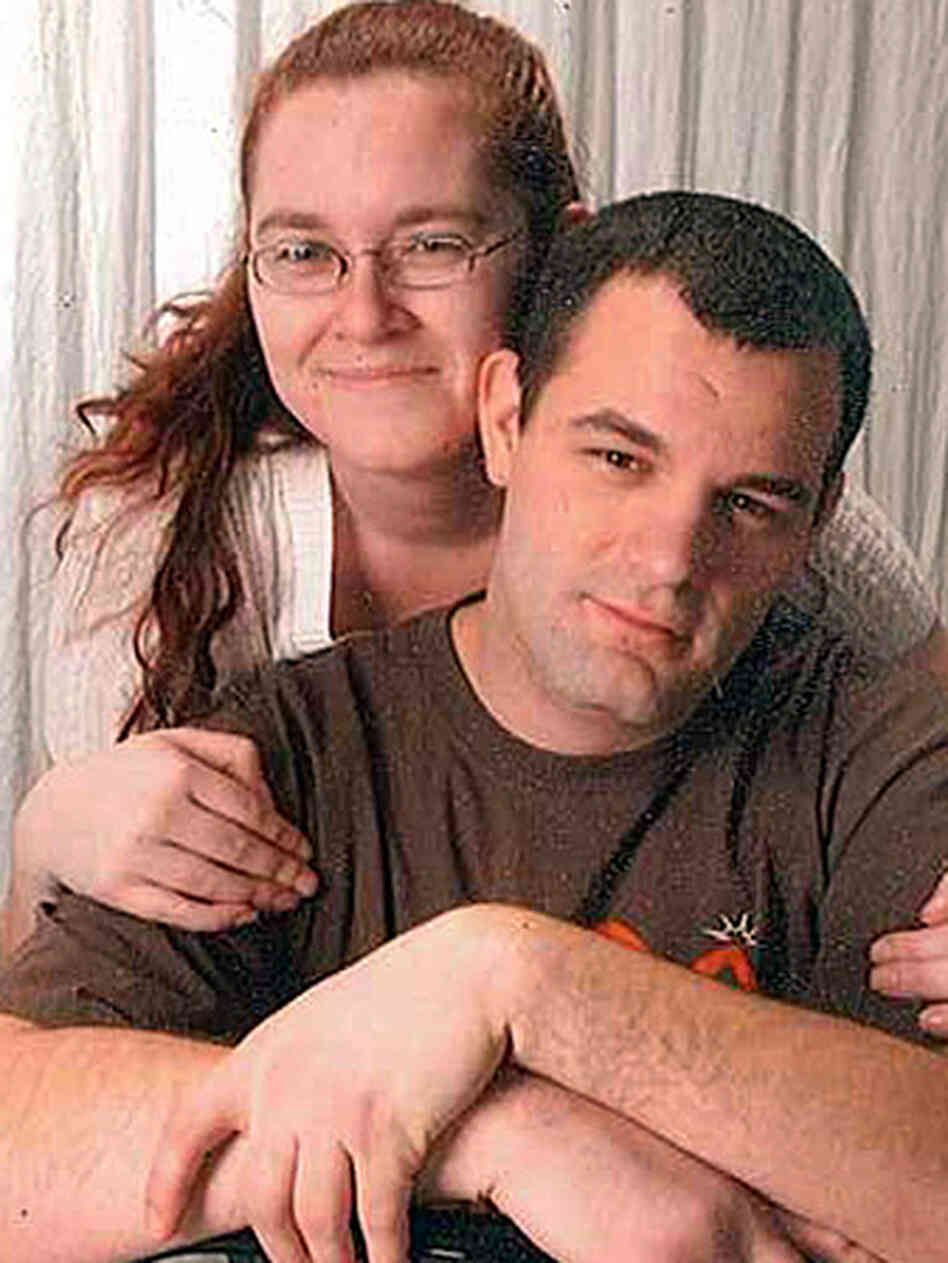 Army veteran Justin Claus and his fiancee, Crystal Scroggins. Claus has been jobless for two years and suspects his military disability may be keeping him from getting hired.