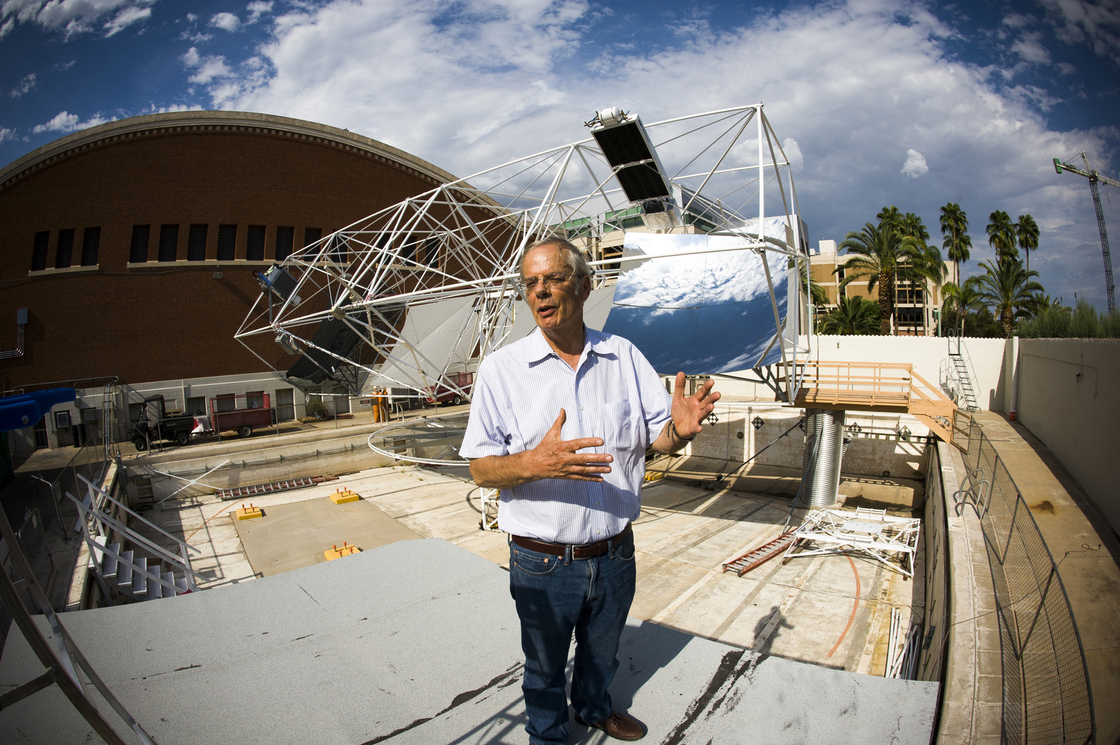 Roger Angel, an astronomer at the University of Arizona, stands in front of his new project: a solar tracker. Angel wants to use the device to harness Arizona's abundant sunlight and turn it into usable energy.
