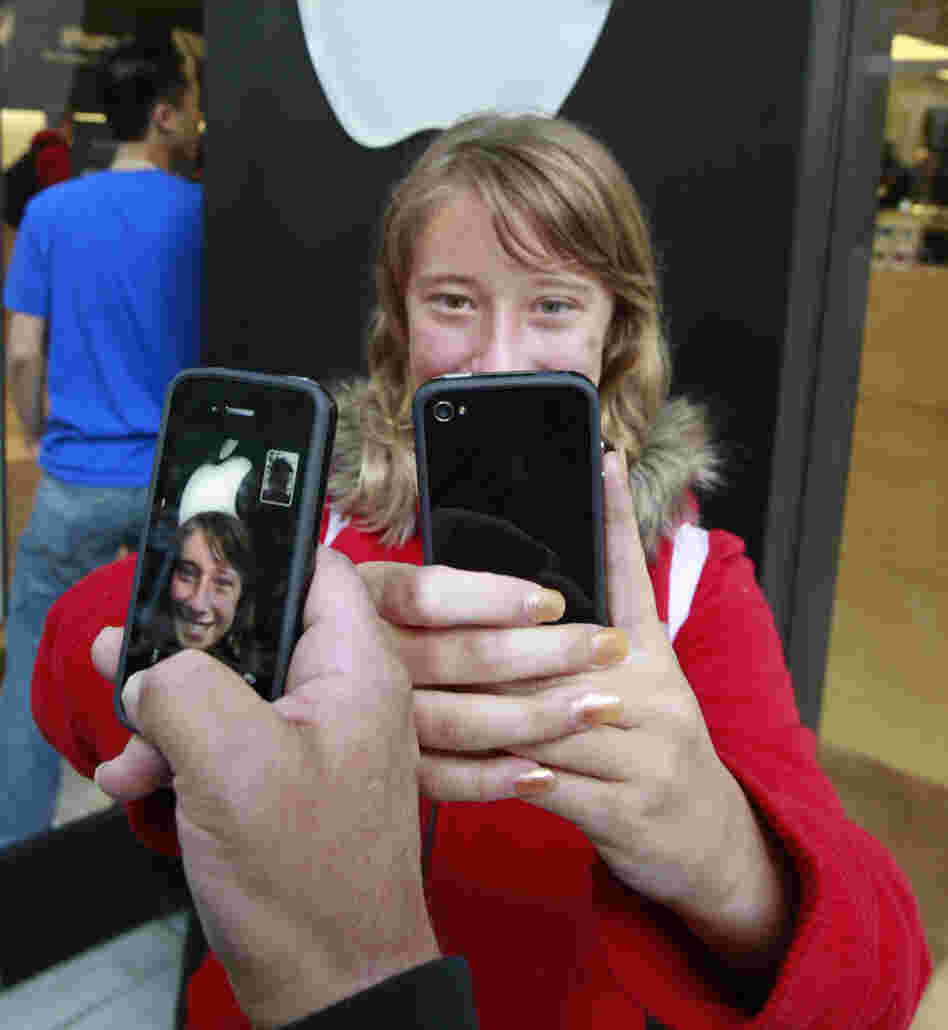 Emilie Weideman and her father, Marc Weideman, of Fremont, Calif., use FaceTime after purchasing the new device in June 2010.