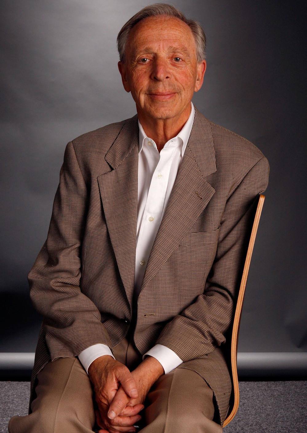 Longtime late night producer Peter Lassally tells Scott Simon that being interviewed for NPR is a "big, frightening experience." "I'm not a performer," he says. "I'm a quiet person who doesn't like to blow his own horn."