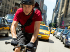 Bike messenger Wilee (Joseph Gordon-Levitt) finds himself carrying a package that leads to a perilous chase. Bike messenger Wilee (Joseph Gordon-Levitt) finds himself carrying a package that leads to a perilous chase.
